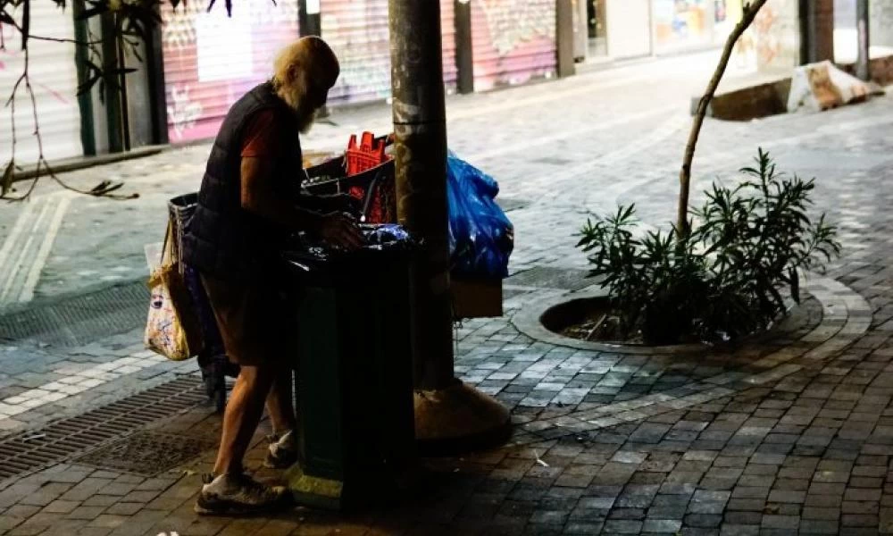 Χιλιάδες οι άστεγοι στην πρωτεύουσα παρότι πολλοί δεν τους "βλέπουν"